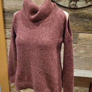 Hollister womens sweater.